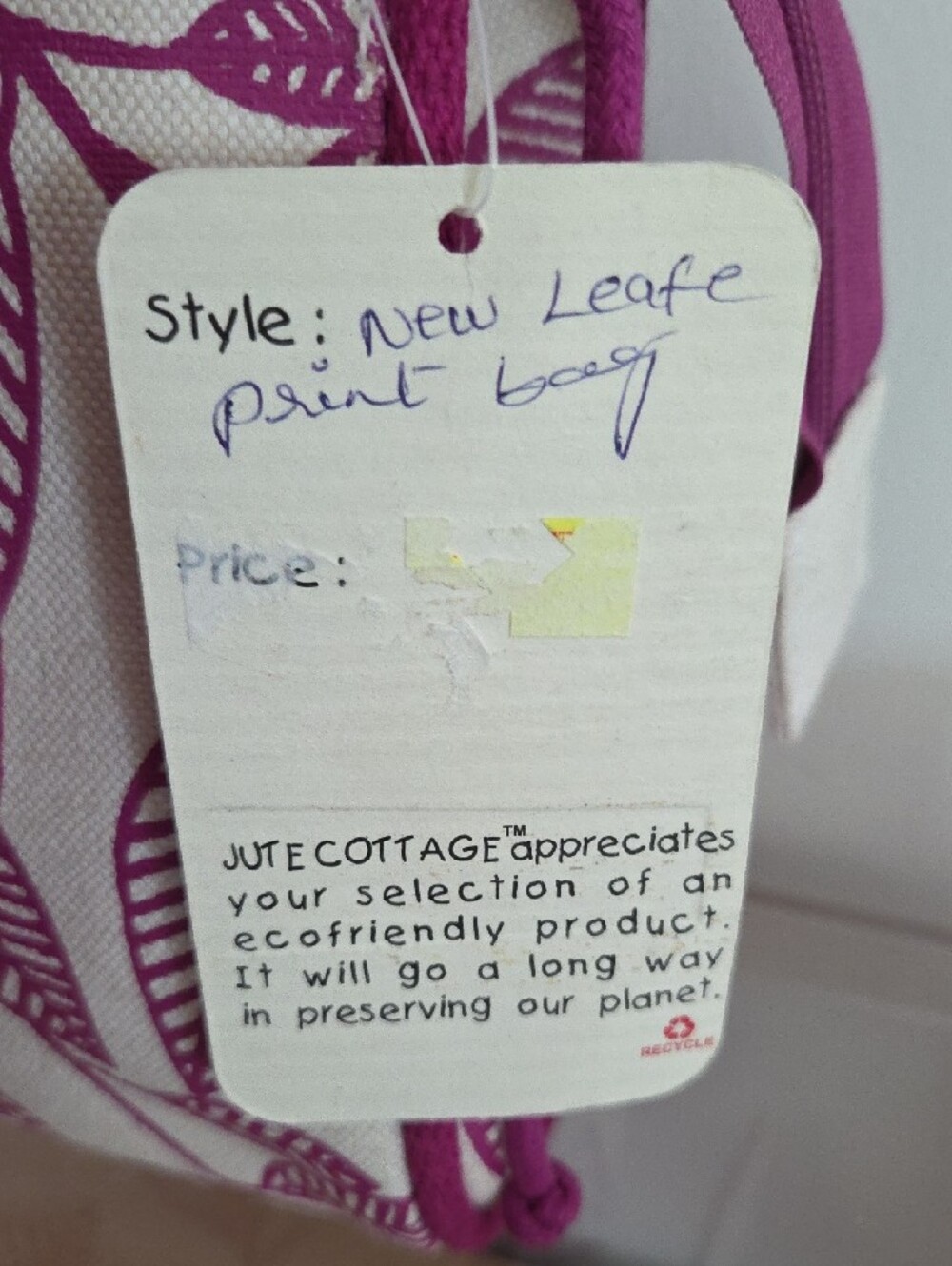 Jute Cottage NWT Cream Canvas Tote with Fuchsia Leaf Print, Zip Closure - Picture 3 of 11